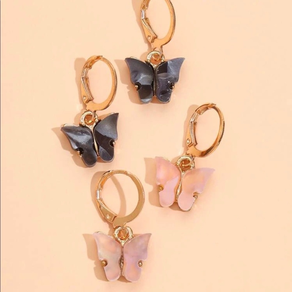A two set of butterfly earrings 🦋